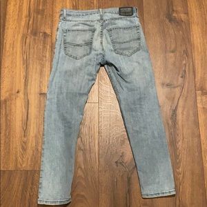 Signature Levi’s riveted strength jeans